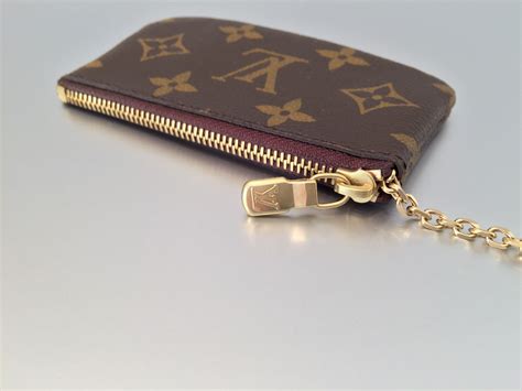 schlüsseletui louis vuitton|louis vuitton key holder.